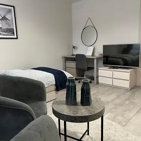 Mw2 Apartment